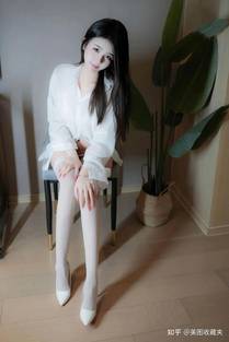 周子轩写真照